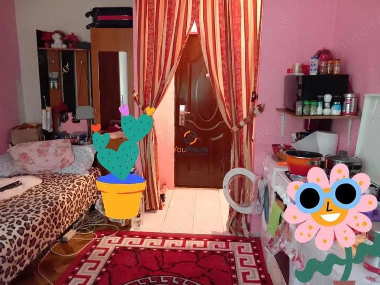 Garsoniera etaj 2 zona Stadion Cerna - 1