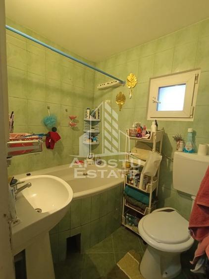 Casa individuala, anvelopata, curte proprie, renovata, Bo... - 2