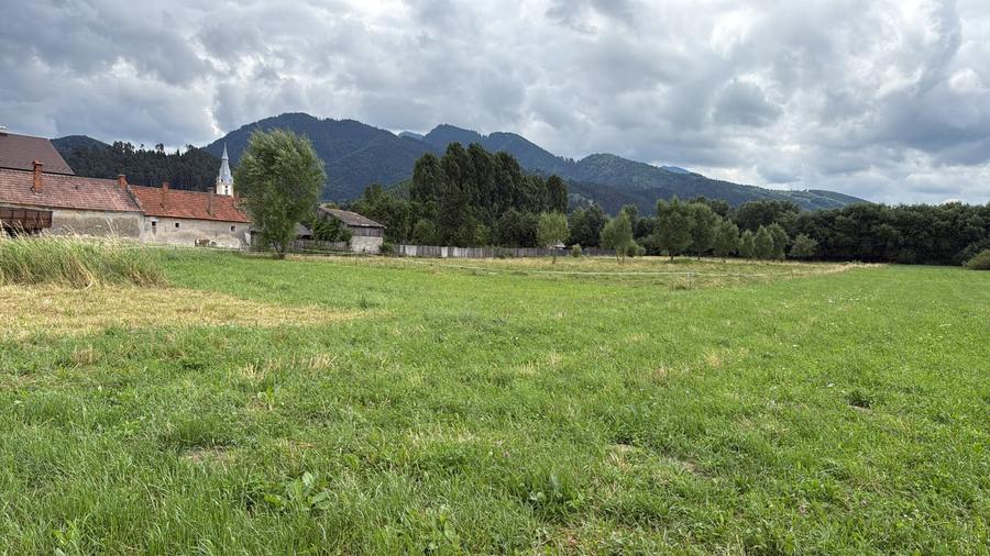 Teren Construcții intravilan de 1500 mp, în Săcele