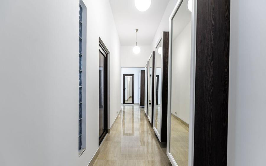 Apartament 3 camere, lux - 1