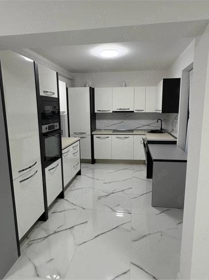 Inchiriez apartament 3 camere - 3