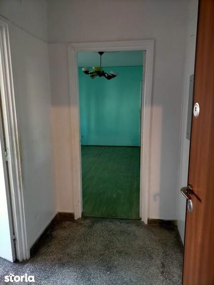 Apartament De Vanzare cu 3 camere in Pajura sec.1 - 4
