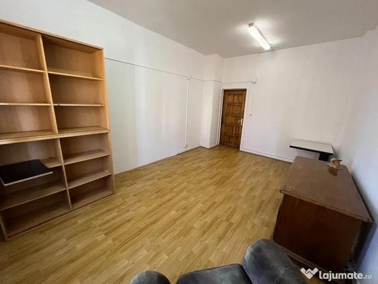 INCHIRIEZ spatiu birou ,20 mp, zona Turnisor (Autogarii Atlassib) - 2