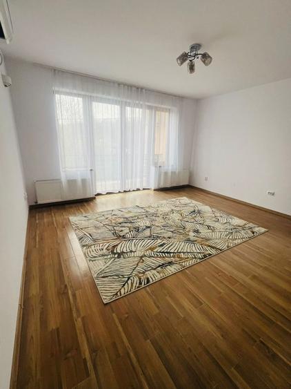 Particular inchiriez apartament 2 camere la vila/ acces curte/ terasa. - 4