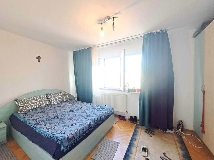 Podu Ros-Sens Giratoriu Ap. 2cam 53 mp,bloc fara risc,et.intermediar. - 1