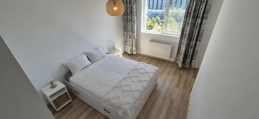 Apartament 2 camere, 57 mp, decomandat, centrala, ac, parcare, Berceni - 1