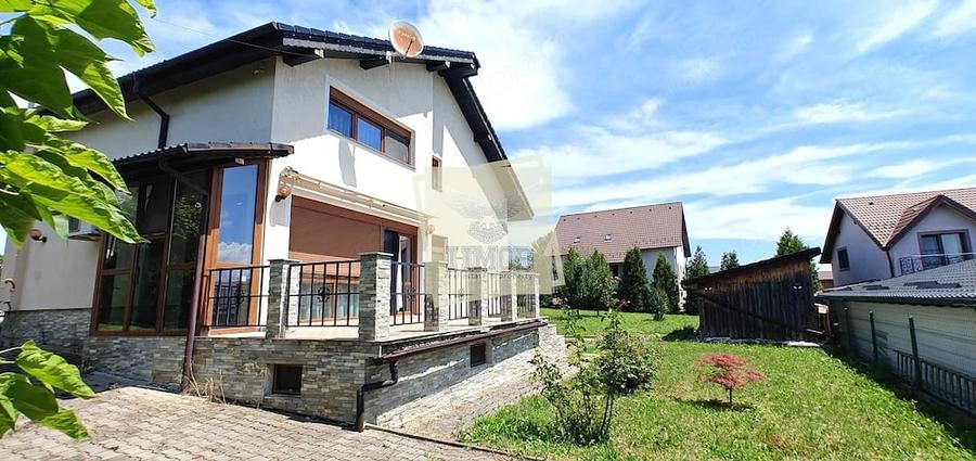 Casă cu 4 camere cu Teren 830 Mp în Daia