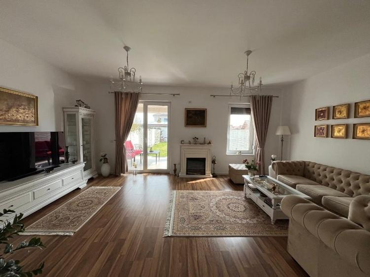 Casă de Lux Stil Neo-Clasic | Dumbrăvița - Zona Cora | Premium - 1