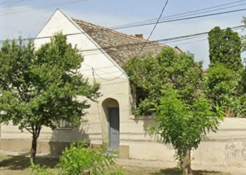 Vanzare casa cu teren - 1