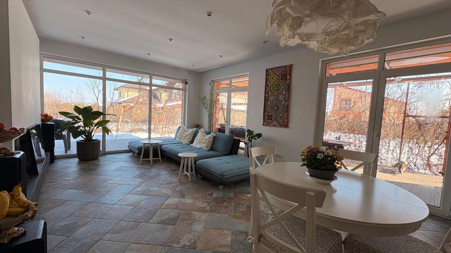 Vila Corbeanca - Laguna Albastra - 1