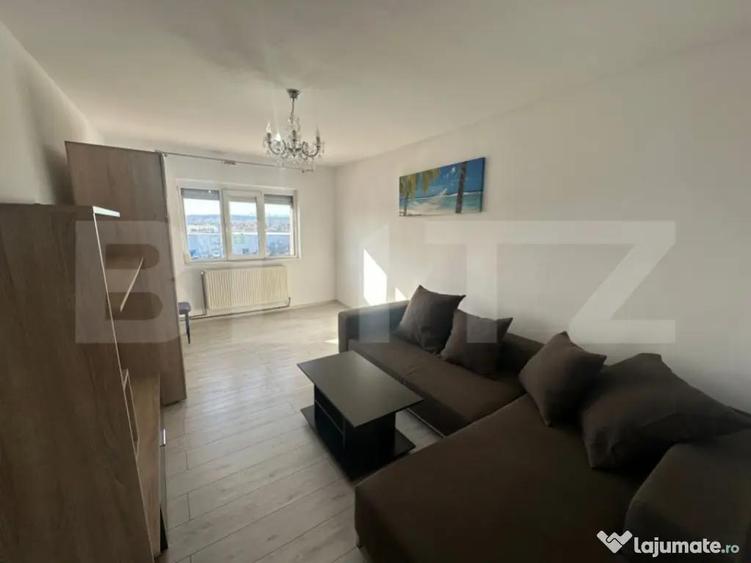 Apartament 2 camere, decomandat, zona Mall - 1
