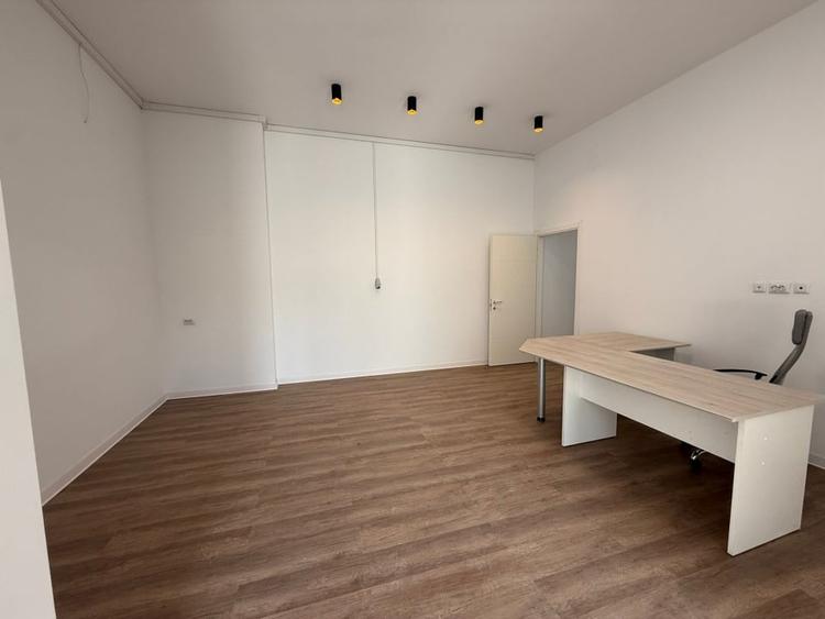 Spațiu birouri/comercial Pipera de închiriat – luminos, înalt, multifuncțional - 6