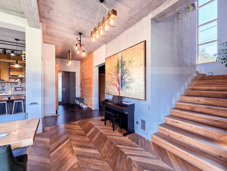 Vila  spectaculoasa de vanzare in Faget - 14