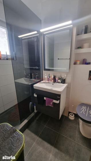 Apartament 2 camere decomandat, 53.82 mp , loc parcare Str. Emil - 10