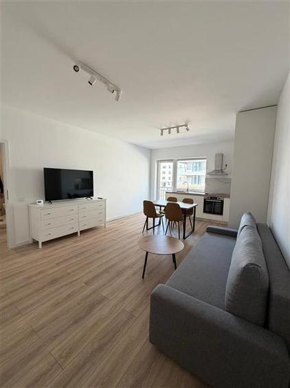 Exclusivitate, Apartament 2 camere, Zona Tractorul, Brasov - 2