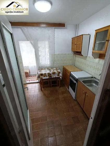 Vand apartament 2 cam cf 1 dec zona Intim etajul 2 - 17