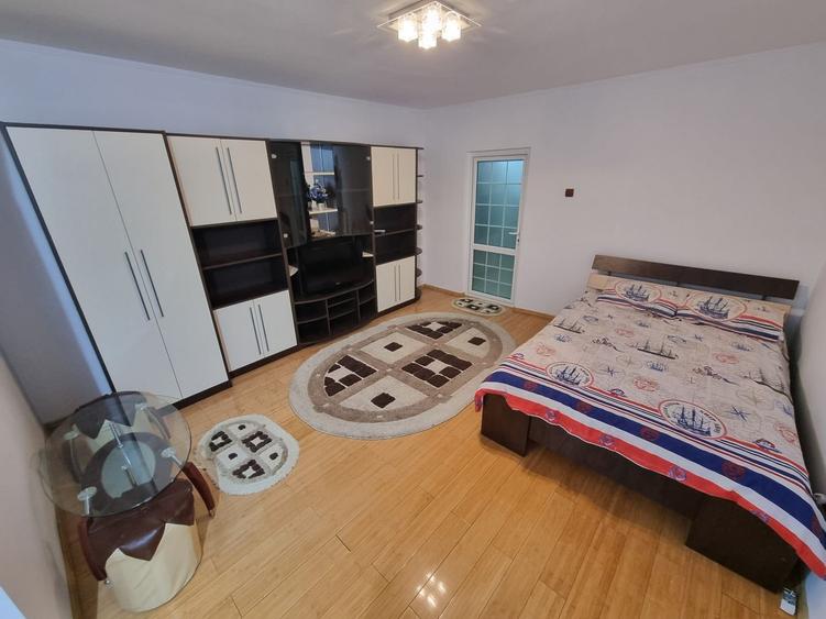 Garsoniera zona Km 4 - 1