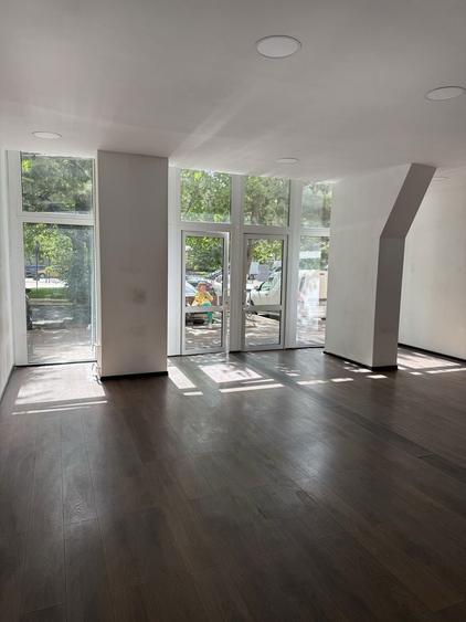 Spatiu Comercial de Inchiriat- Mihai Bravu - 4