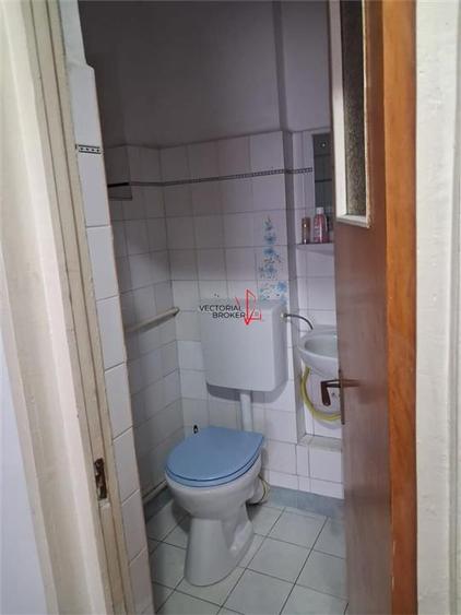 Apartament decomandat 3/8, Calea Mosilor - 6