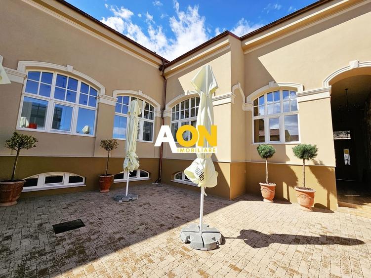 Clădire istorică ultracentrală, PUB + 13 birouri, S+P+M, renovată 2024 - 1