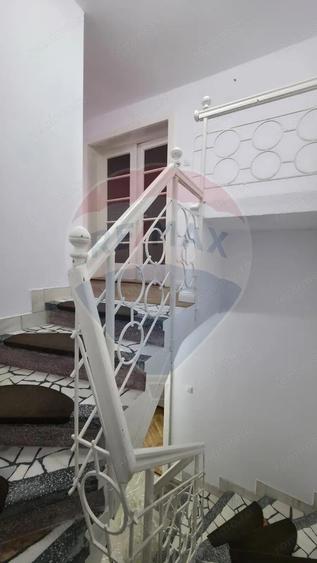 Apartament de inchiriat in cetatea Mediasului - 10