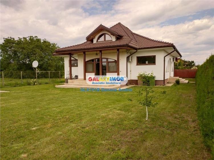 Vanzare Vila noua 2016, curte 1000 mp - ZONA SNAGOV - 275000 Euro Vanzare Vila noua 2016, curte 1000 mp - ZONA SNAGOV - 275000 Euro