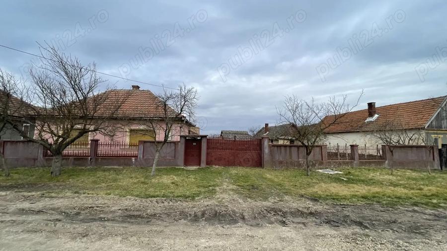 Vand Casa in Salard 2500mp - 3