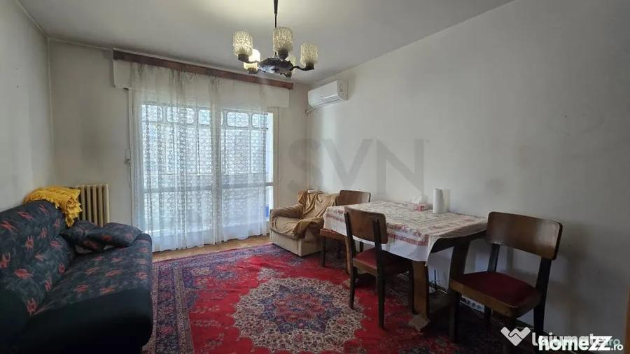 Apartament cu 3 camere semidecomandat în Națiunile Unite