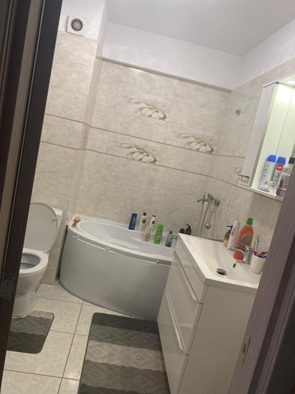 Ap 3 camere,etaj 3 din 7, lift,parcare exterioara Baciu - 8