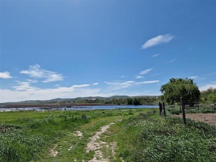 Teren cu deschidere la lac de vanzare in localitatea Somova Tulcea - 8