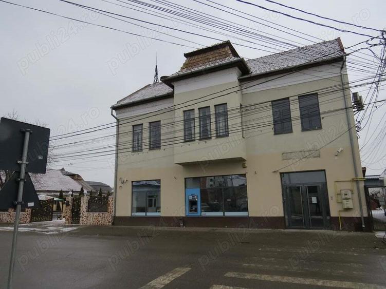 Spatiu Comercial , fostul BCR CAMPIA TURZII - 2