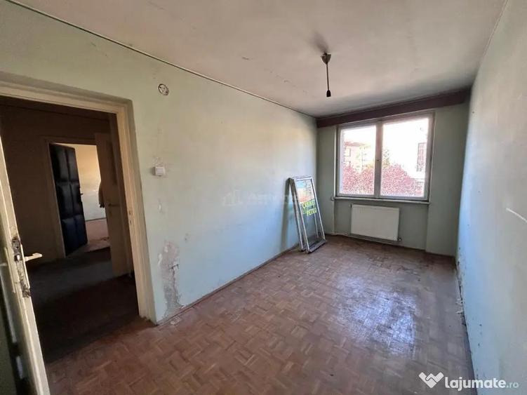 Resita, 3 Cam,cf.1 Semidec.et.1,Central - 4