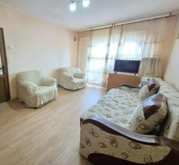 Apartament 2 camere decomandat - etaj intermediar - zona Dacia Apartament 2 camere decomandat - etaj intermediar - zona Dacia