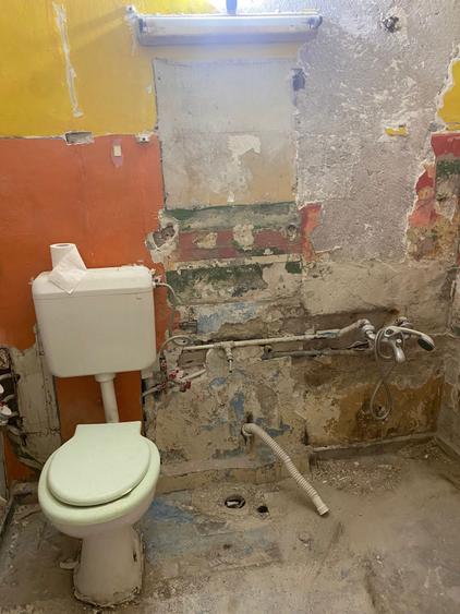 Vand apartament 2 camere - 10