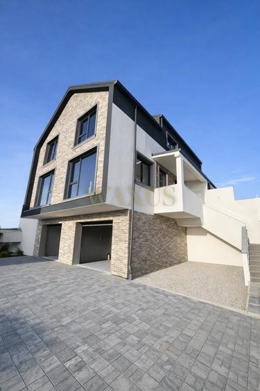 Duplex cu 4 camere cu Canalizare în Dâmbul Rotund
