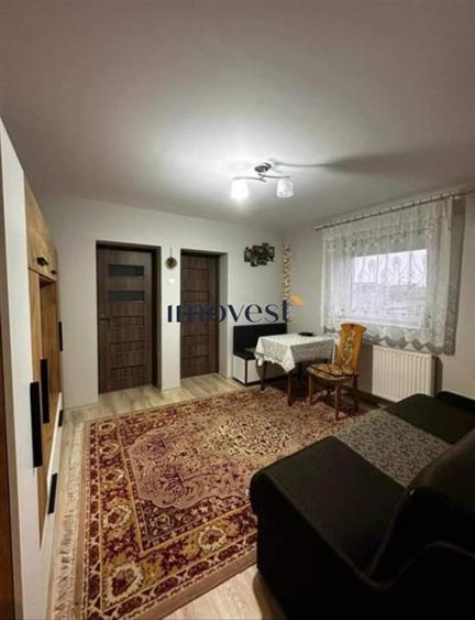Apartament cu 3 camere semidecomandat în Aurel Vlaicu