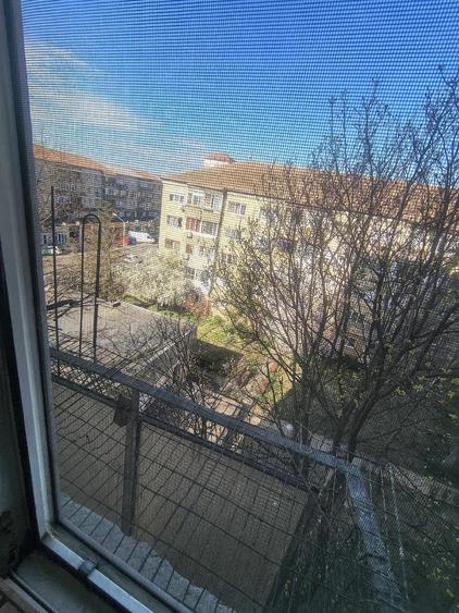 garsoniera de inchiriat blocul pensionarilor - 5