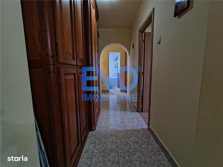Apartament 4 camere,2 bai,3 balcoane,83MP, mobilat,Tatarasi - 1