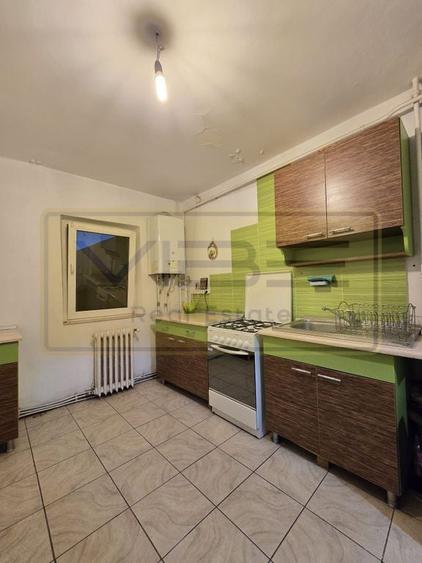 Gara - 4 camere - 90 mp - Decomandat - 490 euro ! - 12