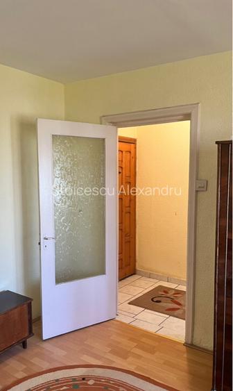 Inchiriez garsoniera cartier Valea Ro?ie Inchiriez garsoniera cartier Valea Ro?ie