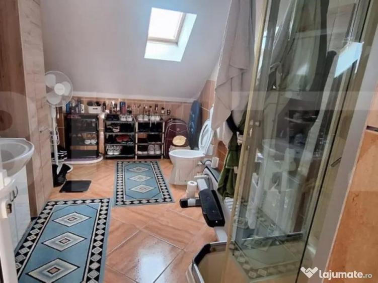 Casa dev vanzare , 220mp , zona AquaStar - 8