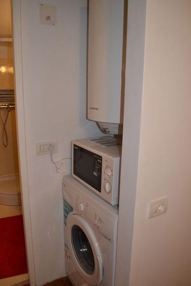 Studiou langa medicina cu scara interioara - 14