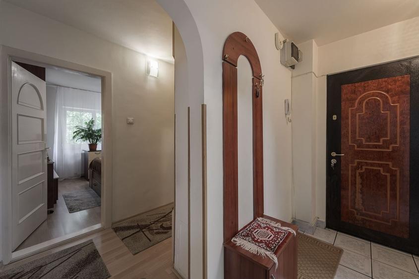 Apartament 4 camere, etaj 2, str. Castanilor, garaj de beton. - 16