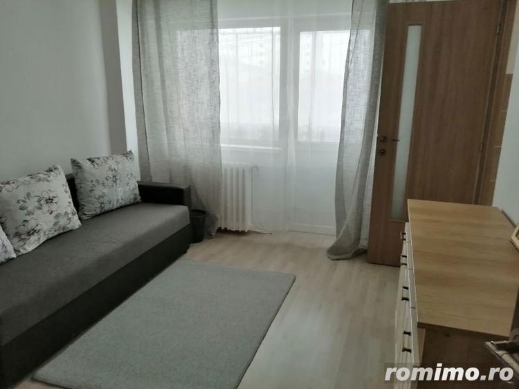 Garsoniera in zona Militari - 2