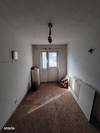 Pret imbatabil! 2 camere , et 2, zona Tribunalul Nou. - 5