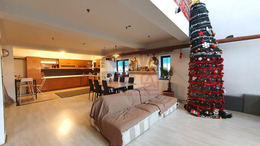 Casa de VANZARE in sector 5 Str. Antiaeriana resedinta sau after school - 9