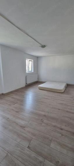 Inchiriez spatiu ultracentral Pitesti, 700 mp, vitrina mare stradala - 9