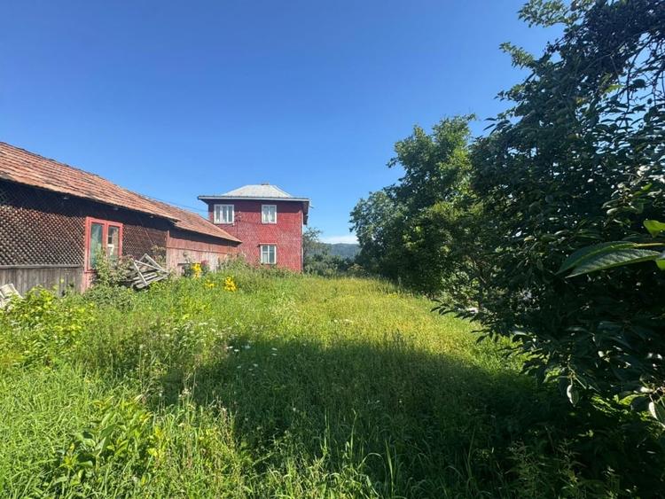 Vanzare casa locuibila in Frasin Gura Humorului - vedere panoramica/utilitati - 2