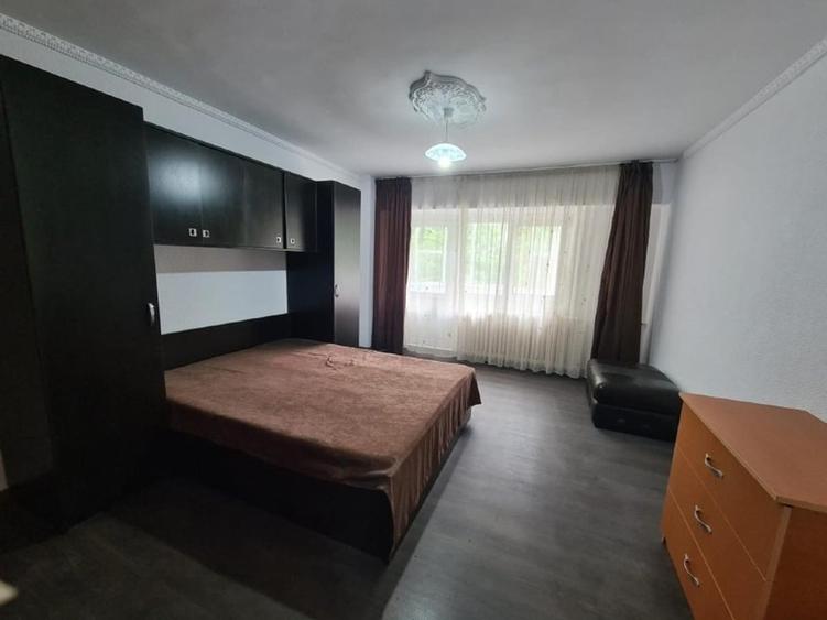 Garsonieră de închiriat zona parc IOR - 1