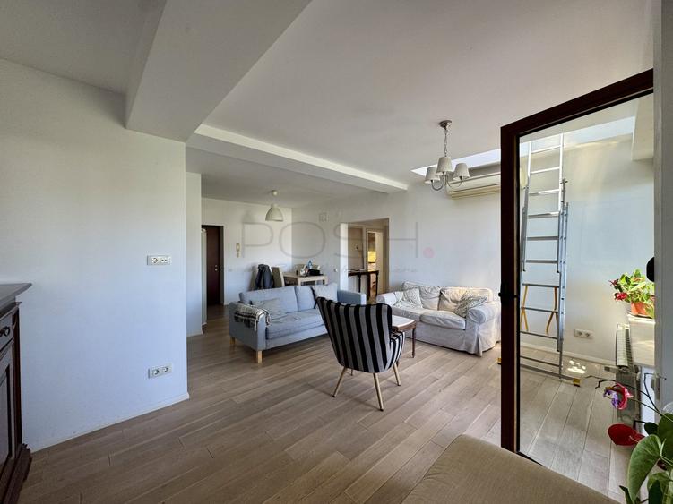 Apartament cu 4 camere semidecomandat, mobilat în Floreasca